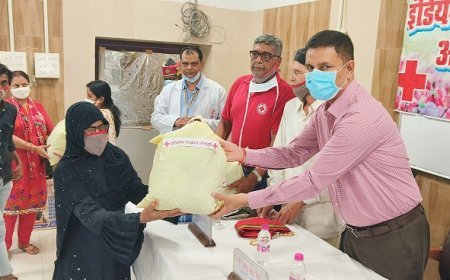 कानपुर न्यूज़: मुरारी लाल चेस्ट हॉस्पिटल में 15  रोगियों को न्यूट्रिशन सामग्री का वितरण