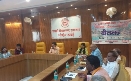 हरदोई: निवेशकों की समस्याओं का प्राथमिकता से हो निस्तारणः- जिलाधिकारी