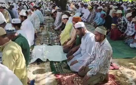 ईद उल अजहा पर मुल्क और कौम की तरक्की में उठे हजारों हाथ।