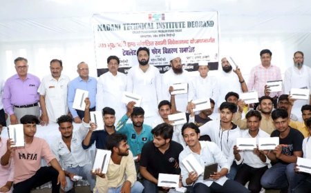 देवबंद न्यूज़: मदनी टेक्निकल इंस्टिट्यूट में टेबलेट वितरण समारोह का आयोजन। 