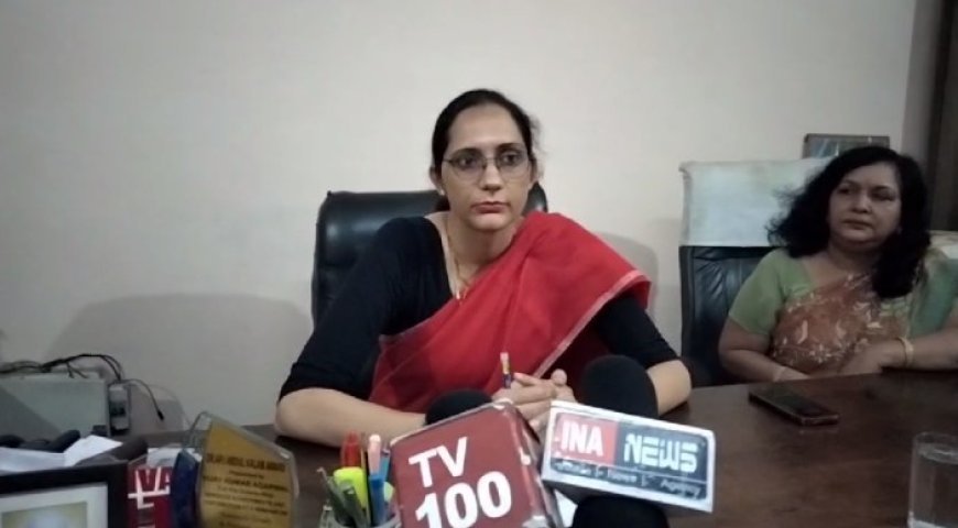 बिजनौर न्यूज़: वित्तीय अनियमितता के चलते छिना विजय अग्रवाल से प्रबंधक पद, एसडीएम रीतू रानी ने संभाला प्रशासक का चार्ज।  