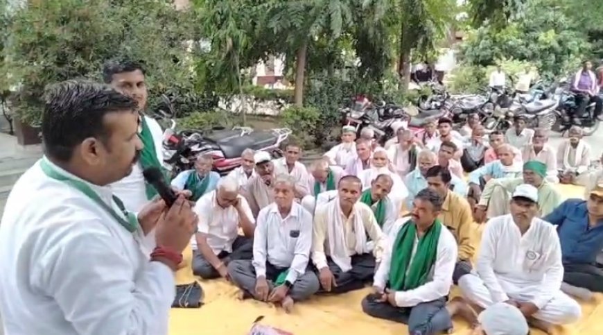 बिजनौर न्यूज़: धामपुर तहसील प्रांगण में भारतीय किसान यूनियन भानू गुट संगठन द्वारा किया गया बैठक का आयोजन।