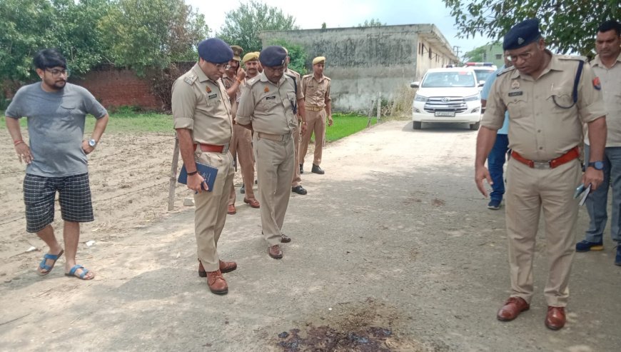 सम्भल न्यूज़: हाथ मे तमंचा सर में गोली, गुत्थी सुलझाने में लगी पुलिस।