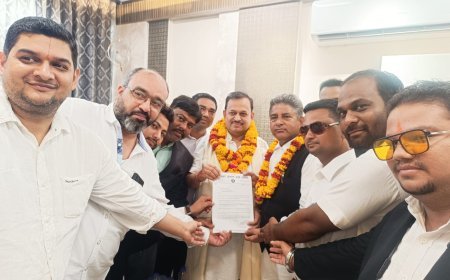 कानपुर न्यूज़: अधिवक्ताओ को मिले रु 15000 प्रतिमाह पेंशन:- पं रवीन्द्र शर्मा 