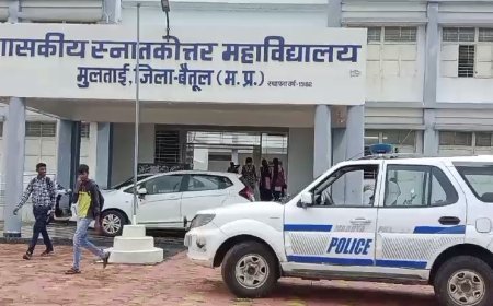 मध्यप्रदेश न्यूज़: मुन्ना भाई एमबीबीएस की तर्ज पर- मुलताई के सरकारी कॉलेज में पकड़ा गया नकली मुन्ना भाई।