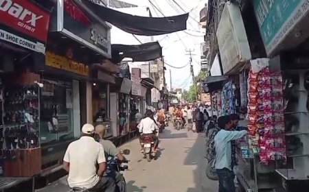 सम्भल न्यूज़: रेट से अधिक सामान बेचने पर नपेंगे दुकानदार।