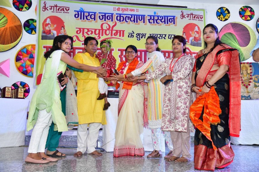 हरदोई न्यूज़: गुरु के आशीष अनुग्रह से मनुष्य में शुभता-पवित्रता ,दिव्यता-उत्कृष्टता व परमानन्द  का जागरण होता है: सुनील सक्सेना