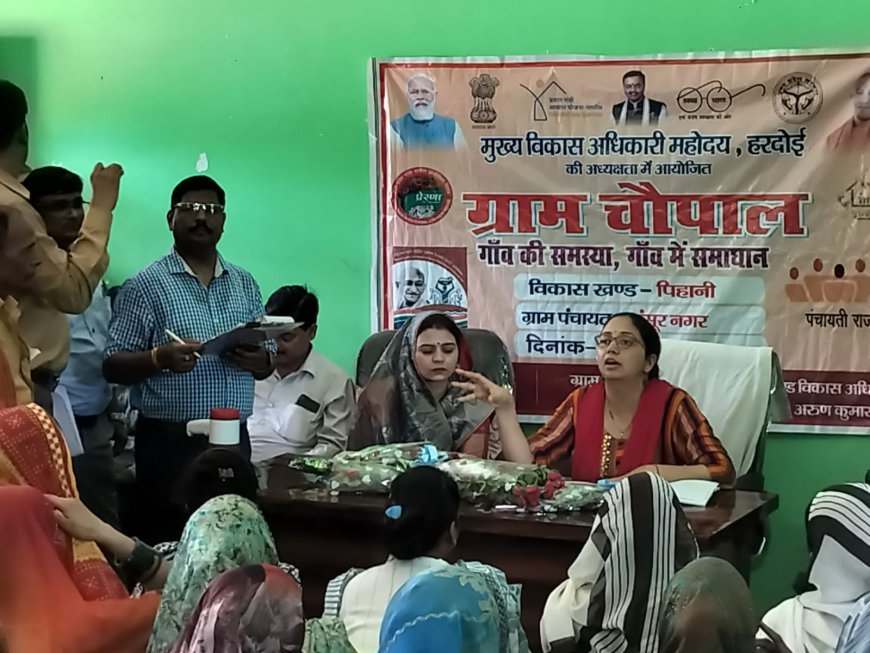 हरदोई: सीडीओ ने विभिन्न अनियमितताओं पर जताई नाराजगी, वेतन रोकने के निर्देश