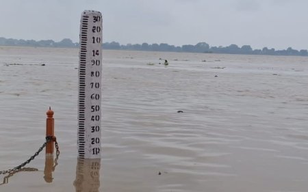 गाजीपुर न्यूज़: वर्तमान में गंगा का जल स्तर तेजी से बढ़ रहा।  