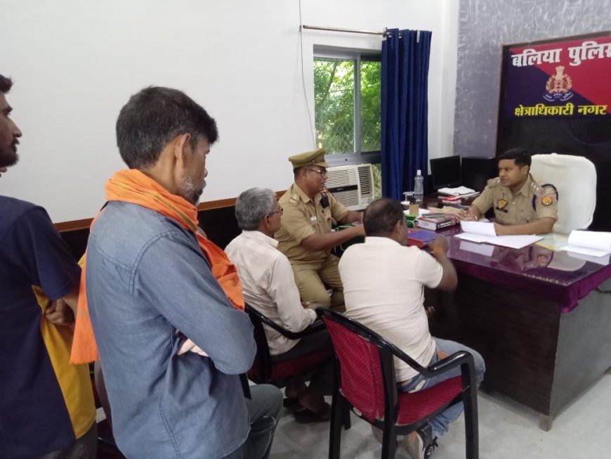 बलिया न्यूज़: यातायात नियमो का पालन न करने वाले ई-रिक्शा चालकों के विरूद्ध होगी कार्यवाही- क्षेत्राधिकारी यातायात