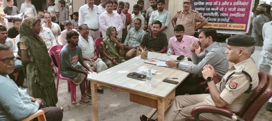 हरदोई न्यूज़: थाना समाधान दिवस- भूमि संबंधी विवादों के निस्तारण के लिए गांवों का स्थलीय निरीक्षण करें:- जिलाधिकारी