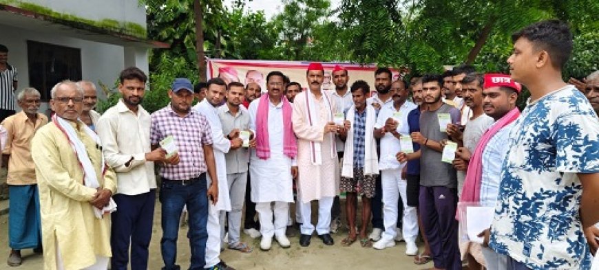 शाहजहांपुर: 16वें दिन भी जारी रहा सपाइयों का सदस्यता अभियान