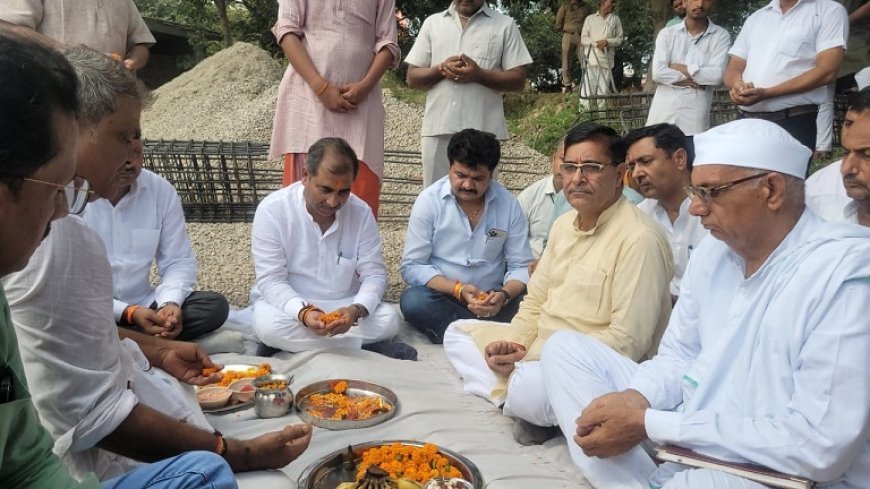 देवबंद आईएनए न्यूज़: 12 करोड़ की लागत से होगा श्री मनकेश्वर महादेव मंदिर का सौंदर्यीकरण। 