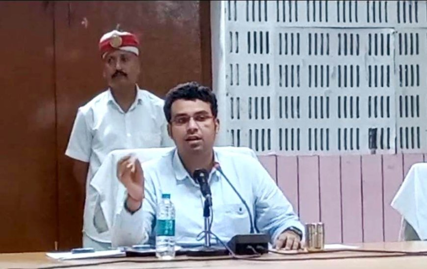 बलिया: प्रधानमंत्री आवास योजना (ग्रामीण) के लाभार्थियों का होगा सर्वे, जानिए किन्हें मिलेगा लाभ...