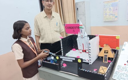 Varanasi: अटल आवासीय विद्यालय की छात्रा जाएगी इसरो, मजदूर की बेटी का हुआ चयन