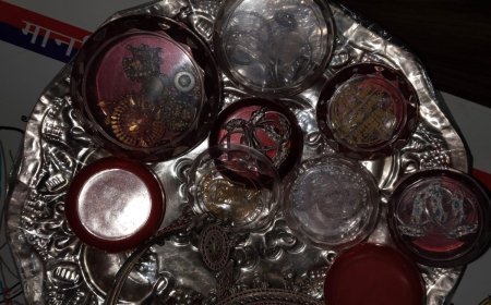 Hardoi: जेबखर्च के लिए नाबालिग ने गहनों में की हेरफेर, चेतावनी देकर छोड़ा, एसपी ने की अपील...