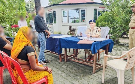 Hardoi News: एसपी ने थाना समाधान दिवस पर सुनी फरियादियों की समस्याएँ, जल्द  निस्तारण के दिए निर्देश।