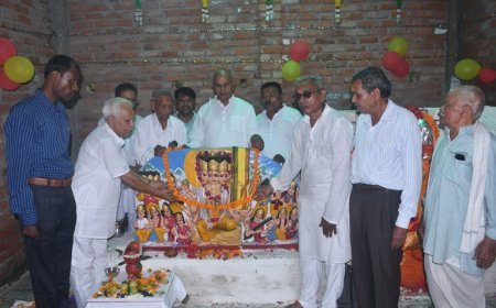 Kanpur News: विश्वकर्मा पूजन दिवस एवं शोभा यात्रा का आयोजन। 