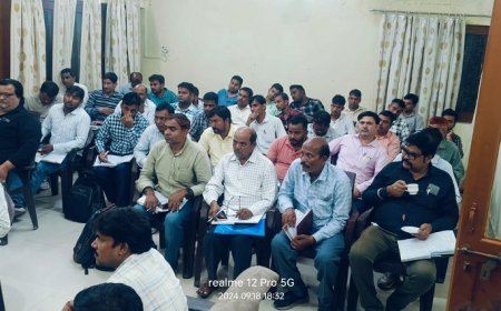 Deoband News: बकाया वसूली करें, वरना कार्रवाई के लिए रहें तैयार: अहिरवार