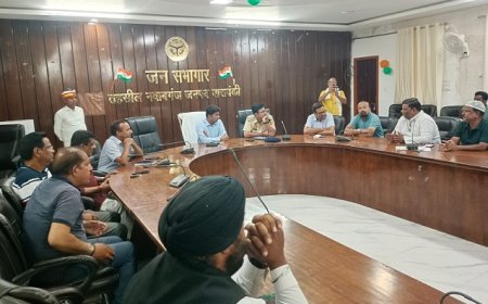 Barabanki News: सर्वसम्मति से तय हुआ सट्टी बाजार का मामला- चिन्हित होंगे दुकानदार, सुनिश्चित स्थान पर लगेगी दुकान। 