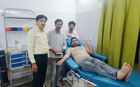 Hardoi News: कैंसर पीड़ित की जान बचाने पहुचे युवा।