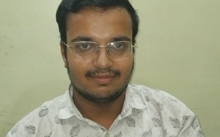 Hathras News: तनिष्क अग्रवाल की पहल पर हाथरस सिटी स्टेशन पर सर्कुलर टिकट की व्यवस्था शुरू। 