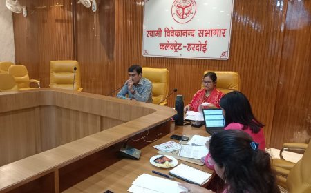 Hardoi : कब्जे और पैमाइश की शिकायतों का त्वरित निस्तारण हो- जिलाधिकारी