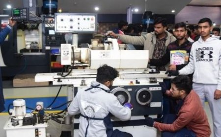 प्रोजेक्ट प्रवीण से 1 लाख विद्यार्थियों को मिलेगा कौशल प्रशिक्षण, शैक्षिक सत्र 2024-25 में प्रोजेक्ट प्रवीण का किया जाएगा विस्तार