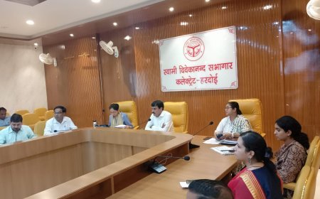 Hardoi: फूड सैम्पलिंग में देरी पर डीएम ने कारण बताओ नोटिस जारी करने के दिए निर्देश