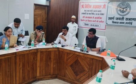 Hardoi: राज्यमंत्री नितिन अग्रवाल ने कृषि विभाग के गोदाम के निर्माण में लापरवाही को लेकर कारण बताओ नोटिस जारी करने के निर्देश दिए