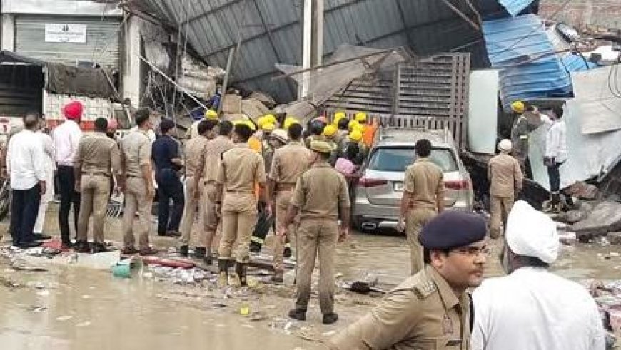 सीएम योगी ने सरोजनीनगर हादसे का लिया संज्ञान, आलाधिकारियों को राहत कार्यों के लिए मौके पर भेजा