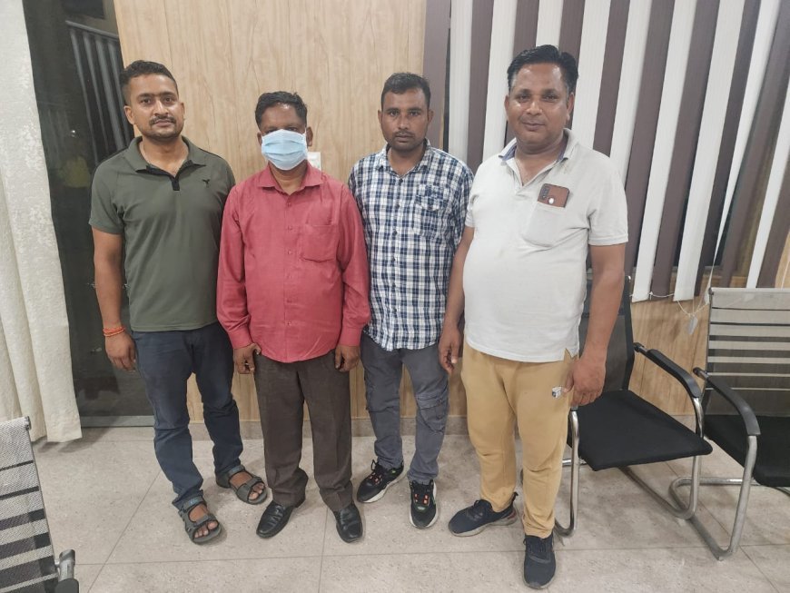 Devband: विजिलेंस ने चकबंदी सीओ को किसान से 50 हजार रुपये की रिश्वत लेते दबोचा