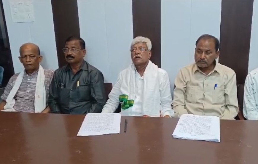 Kanpur News: आसरा आवास योजना में करोड़ों रुपए के घोटाले का मामला- विधिक सलाहकार ने डूडा परियोजना अधिकारी पर लगाए गंभीर आरोप। 