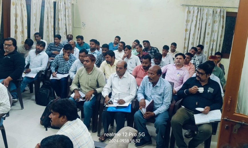 Deoband News: बकाया वसूली करें, वरना कार्रवाई के लिए रहें तैयार: अहिरवार