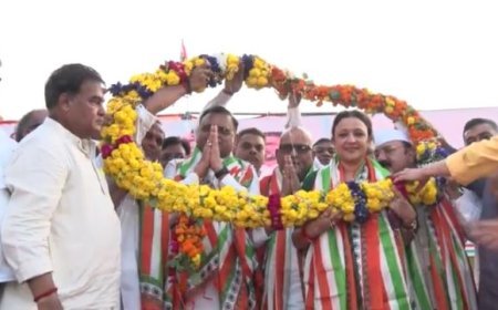 Kanpur: कांग्रेस ने किया 'संविधान बचाओ संकल्प' सम्मेलन का आगाज