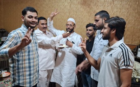 Sambhal News: हाजी रफतउल्लाह को कुंदरकी से बसपा प्रत्याशी बनाए जाने पर जताया आभार। 