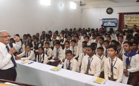 Barabanki News:  नई पीढ़ी को ज्ञान और संस्कार सौंपना शिक्षक का धर्म- मोहर सिंह सोलंकी