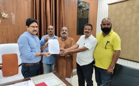 Pilibhit News: माँ गोमती महोत्सव को  लेकर लेकर गोमती भक्तों ने मुख्यमंत्री योगी आदित्यनाथ को सिटी मजिस्ट्रेट  द्वारा भेजा ज्ञापन। 