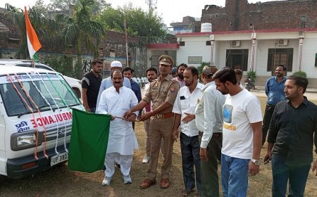 Sambhal News: अब्बासी वेलफेयर सोसाइटी ने शुरू की निःशुल्क रोगी वाहन एंबुलेंस सेवा।