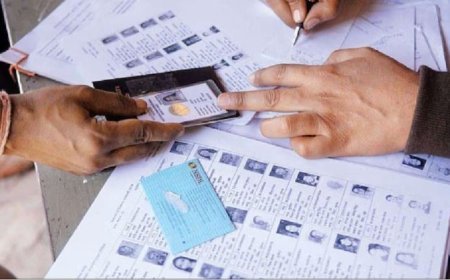 Hardoi News: 28 अक्टूबर से विशेष संक्षिप्त मतदाता पुनरीक्षण अभियान शुरू, अधिक से अधिक युवाओं को मतदाता बनाने के निर्देश