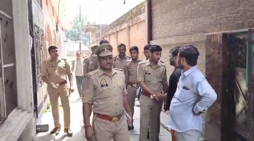 Hardoi: एक माह बाद भी संडीला पुलिस नहीं कर पाई चोरी का खुलासा, चोरी की घटनाओं पर अंकुश लगाने में असफल संडीला पुलिस