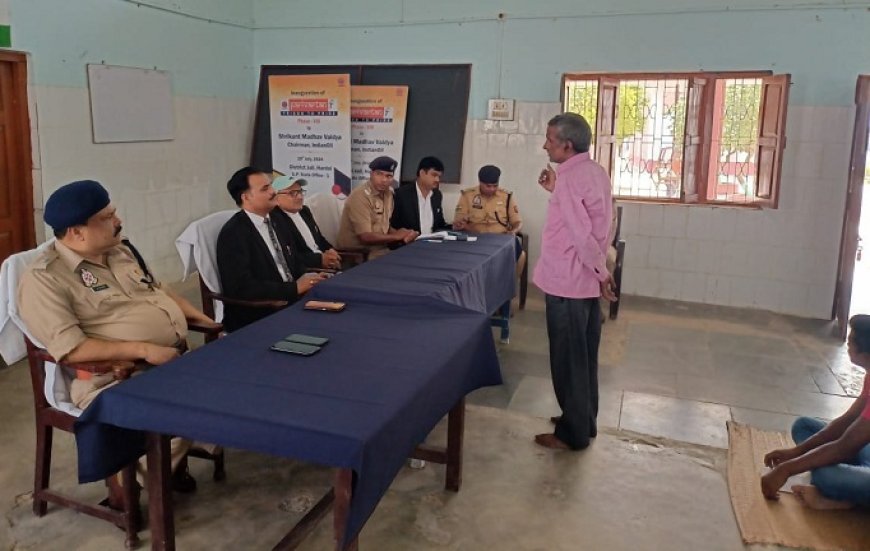 Hardoi News: विधिक जागरूकता शिविर में बंदियों को उनके अधिकार व लीगल एड डिफेंस काउंसिल सिस्टम के विषय मे दी गयी जानकारीः-अपर जिला जज