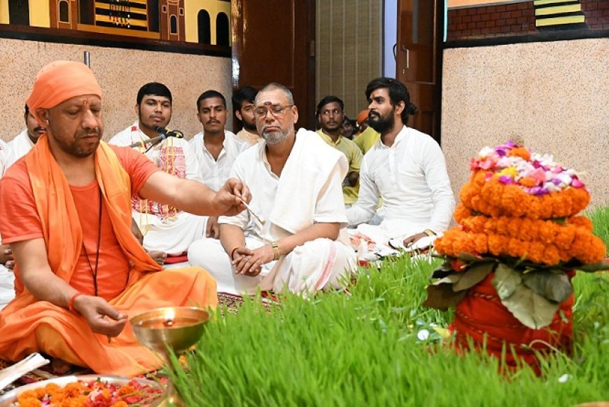 मुख्यमंत्री ने शारदीय नवरात्रि में महाअष्टमी एवं महानवमी के अवसर पर प्रदेशवासियों को हार्दिक बधाई और शुभकामनाएं दीं। 