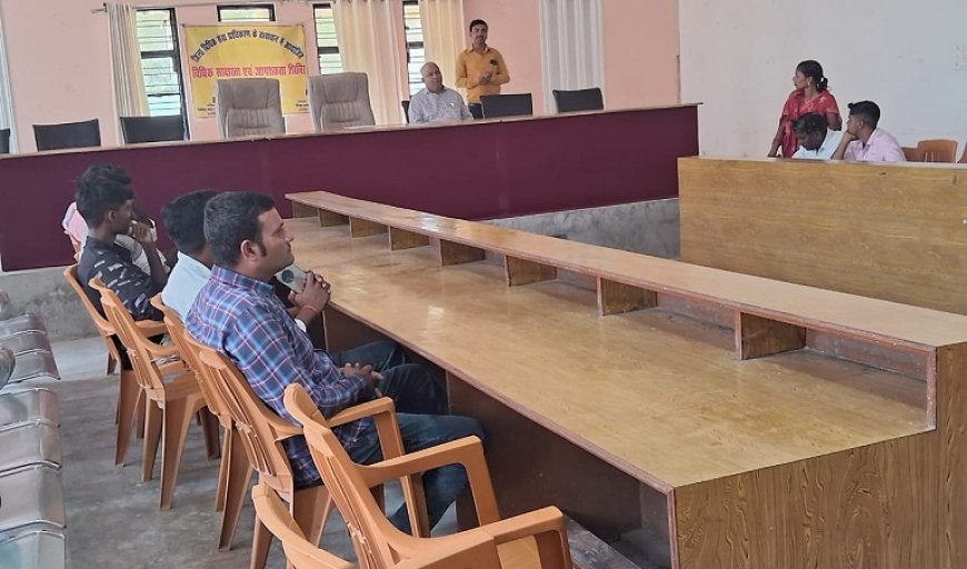 Hardoi News: विधिक जागरूकता शिविर का आयोजन- लैंगिक समानता एवं महिलाओं के कल्याणकारी योजनाएं के बारे में दी गई जानकारी। 