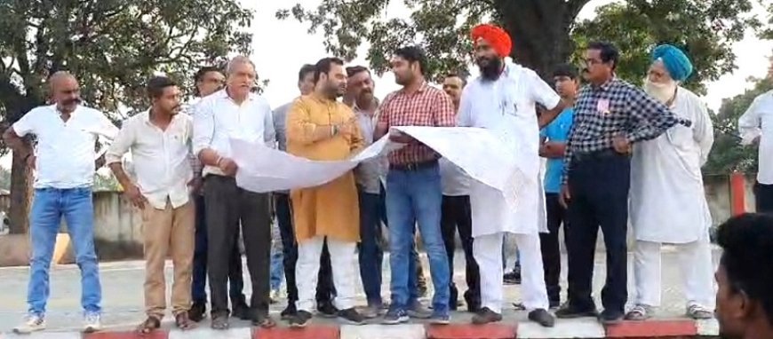 Uttarakhand News: डिवीजन इंजीनियर ने रेलवे स्टेशन का किया निरीक्षण मचा हड़कंप। 