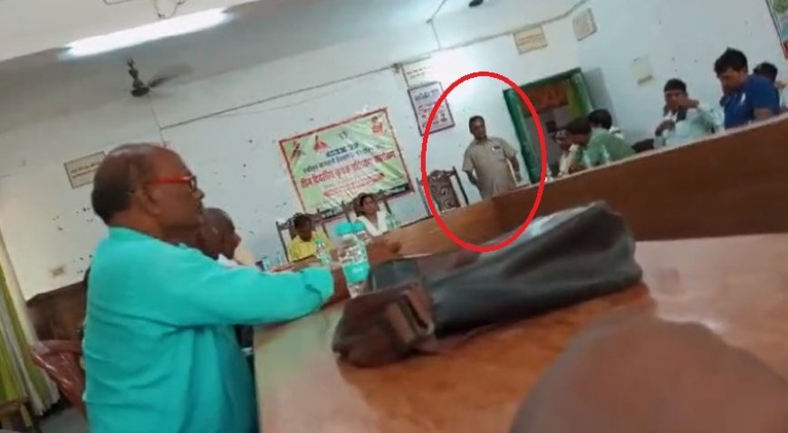 Ballia News: बलिया में प्रशिक्षण के दौरान किसान की मौत। 