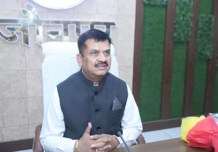 Jaunpur: 10 वर्ष से अधिक समय से चकबन्दी प्रक्रिया वाले ग्राम की चकबन्दी शीघ्र पूर्ण कराने के निर्देश