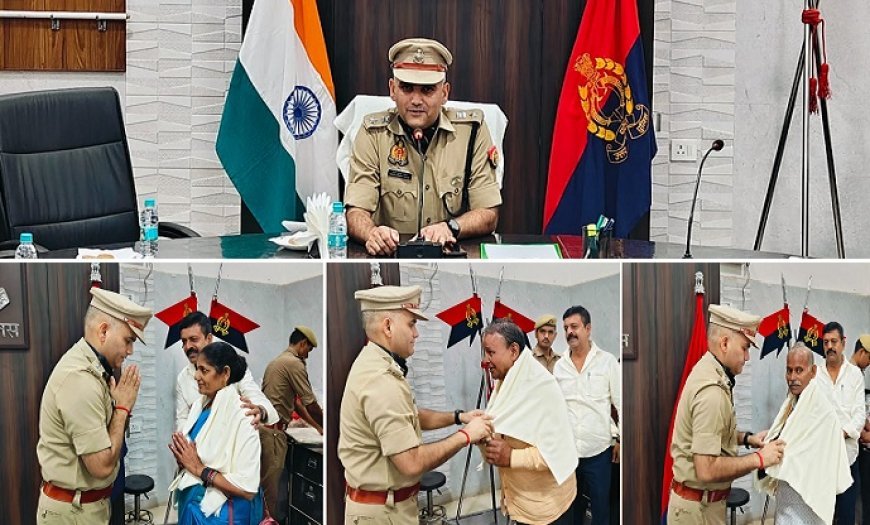 पुलिस स्मृति दिवस: एसपी नीरज कुमार जादौन ने पुलिस पेंशनर्स व शहीदों के परिजनों को शॉल ओढाकर किया सम्मानित। 