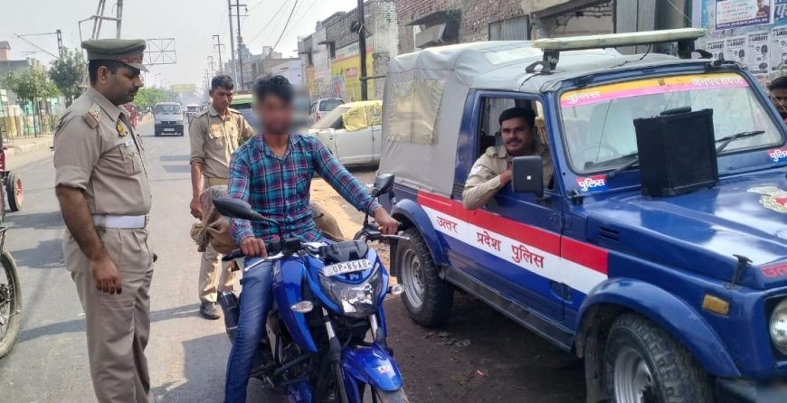 Hathras: थाना व यातायात पुलिस ने चेकिंग अभियान चलाकर काटे 195 चालान  