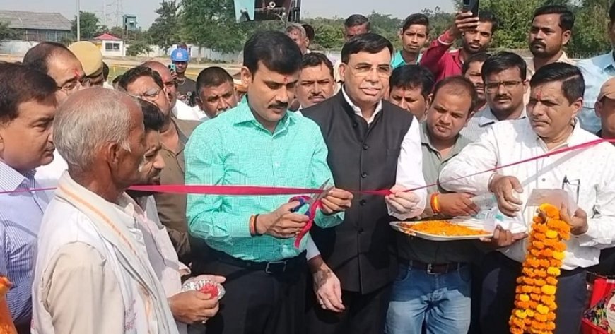 Hardoi News: जिलाधिकारी ने किया पेराई सत्र का उदघाटन। 